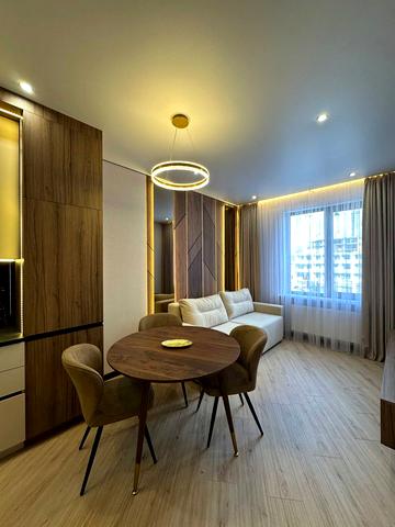 Генуезька вул., (Будинок 2)