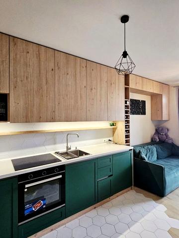 Василя Гаджеги вул., (Будинок 3)