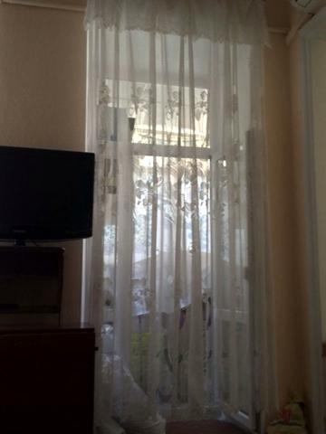 Разумовська вул., 17