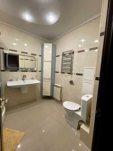 Голосіївська вул., 13