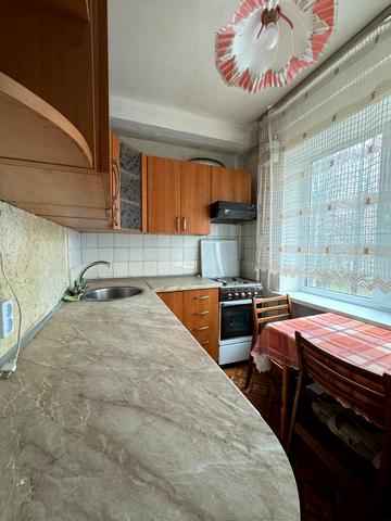 Леся Курбаса просп., 5