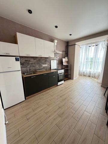 Старокостянтинівське шосе, 20/6