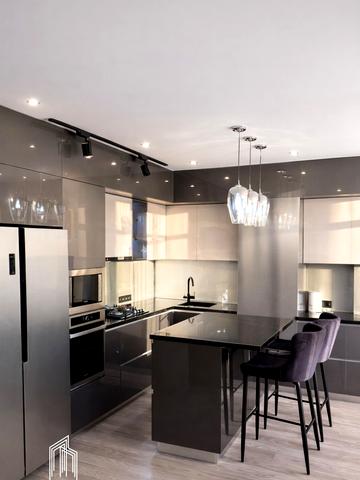 Юнацька вул., 1