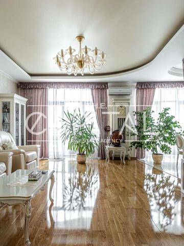 Юрія Іллєнка вул. (Мельникова), 18-Б