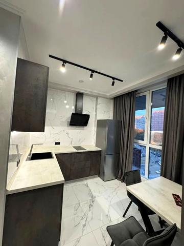 Зоряний бульв., 1м