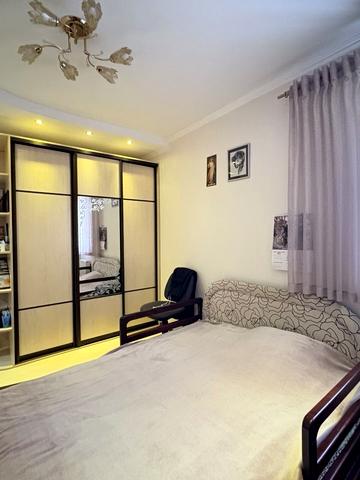 Олега Мудрака вул. (Генерала Наумова), 66