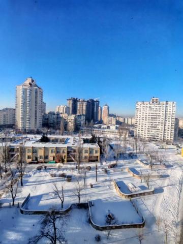 Володимира Івасюка просп. (Героїв Сталінграду), 39-А