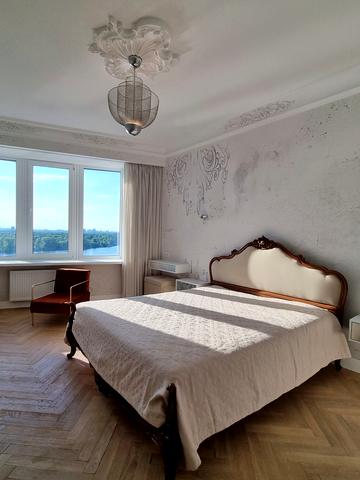 Микільсько-Слобідська вул., 3-А