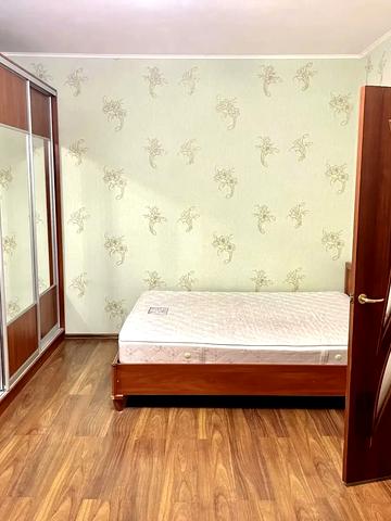 Петра Калнишевського вул. (Михайла Майорова), 7