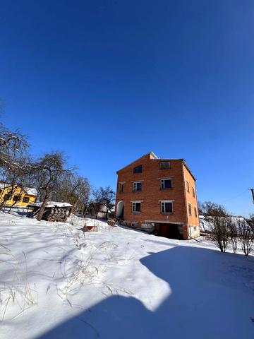 Сухомлинського