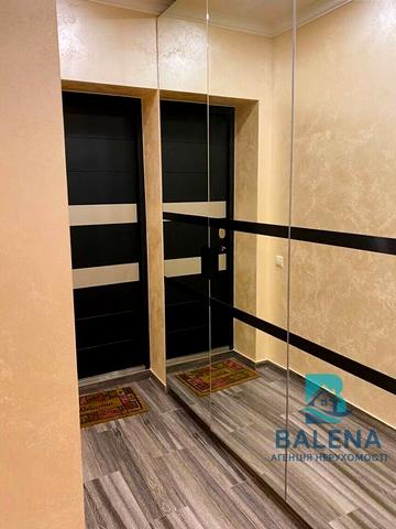 Введенська вул., 7/9