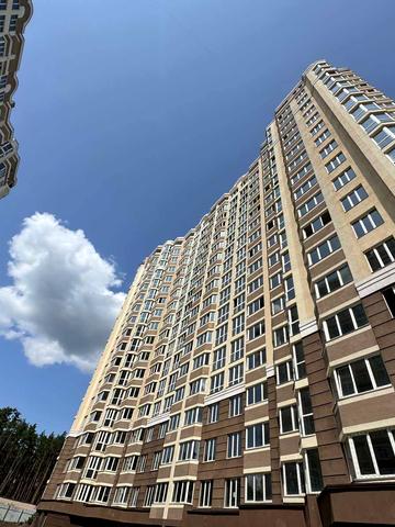 Університетська вул., 1-Б