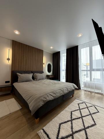 Володимира Янева вул., (Будинок К1)