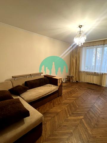 Гната Хоткевича вул., 46/2