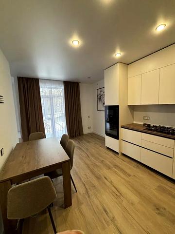 Курортний проїзд, (Будинок)