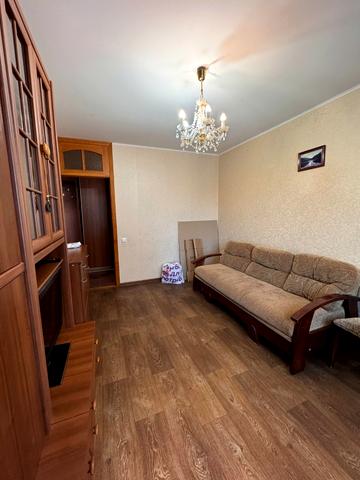 Аерокосмічний просп. (Гагаріна), 176/7