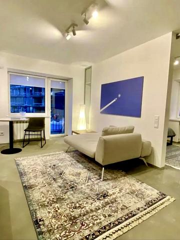 Івана Маряненка пров., 9