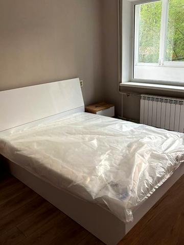 Космонавтів просп., 66