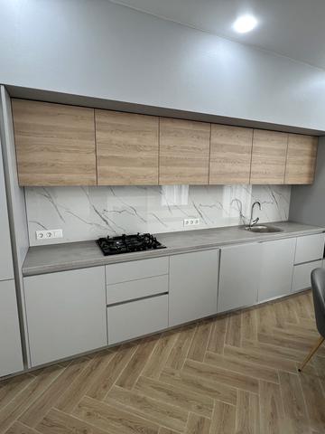 Семена Яхненка вул. (Бабушкіна), 2/1