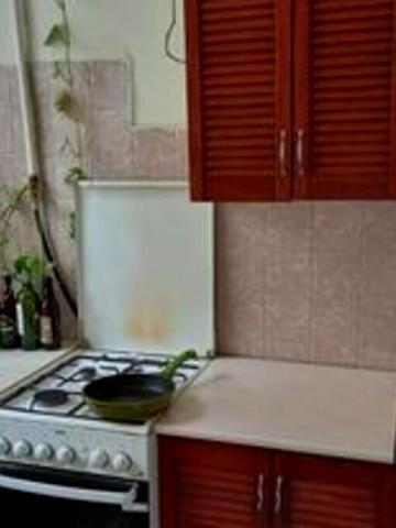 Велика Китаївська вул., 83