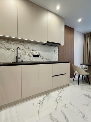 Бельведерська вул., (Будинок 2)