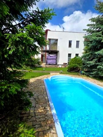 Травневий пров.