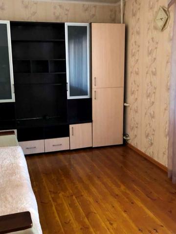 Інститутська вул., 17/1