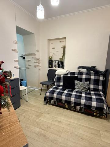 Ламаний пров., 14