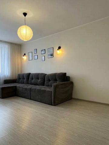 Високовольтна вул., 14-Д