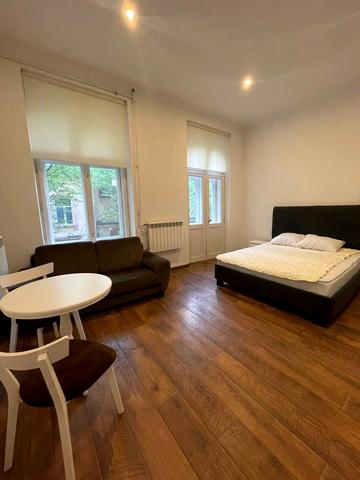 Олекси Новаківського вул., 2