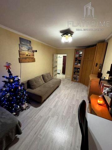 Науки просп., 27