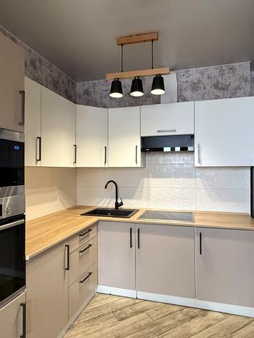 Краківська вул., 27