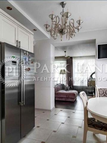 Старо-Житомирська вул.