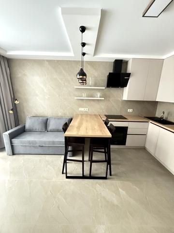 Генерала Грекова вул., 4