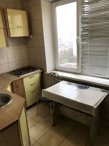 Івана Каркача бульв., 4