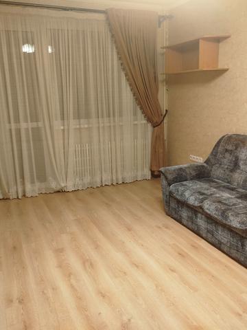 Валентинівська вул. (Блюхера), 40