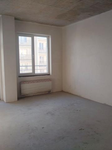 Подільський пров. (Гамарника), 8