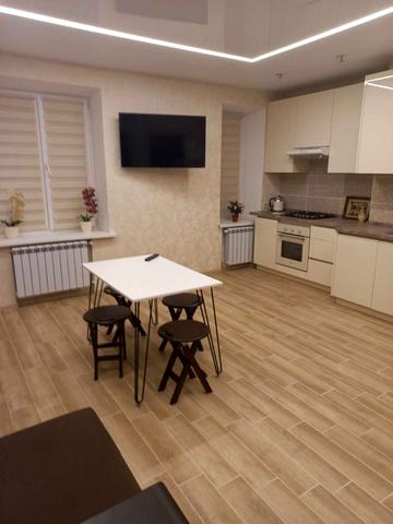 Велика Арнаутська вул., 2