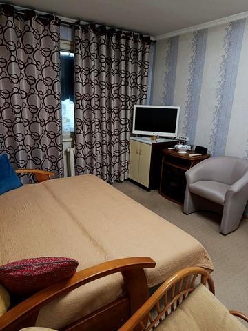 Олексія Вадатурського вул. (Маршала Малиновського), 47