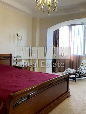 Івана Мазепи вул. (Січневого Повстання), 12-А