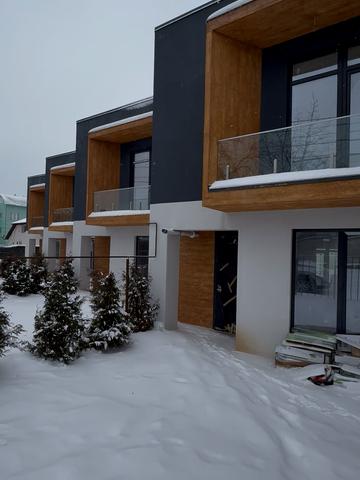 Славетна вул., 7а