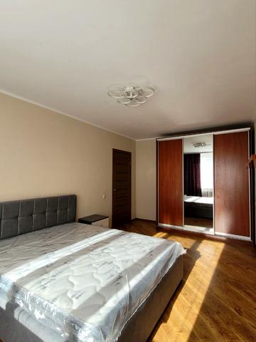 Павла Корнелюка проїзд (Станіславського), 8