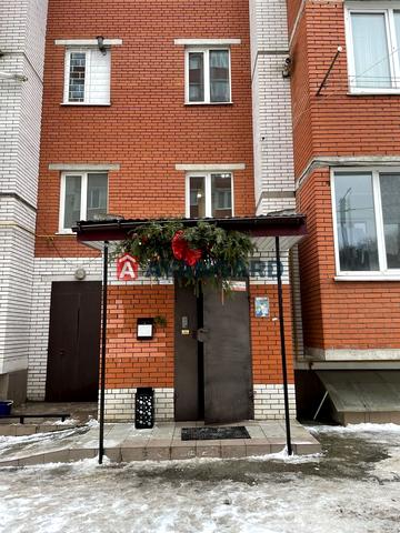 Інститутська вул., 6б