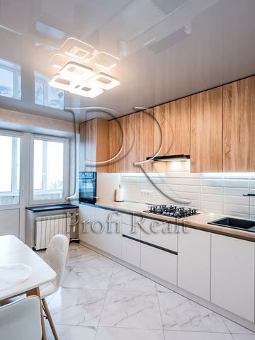 Героїв УПА вул. (Кирпоноса), 7-А