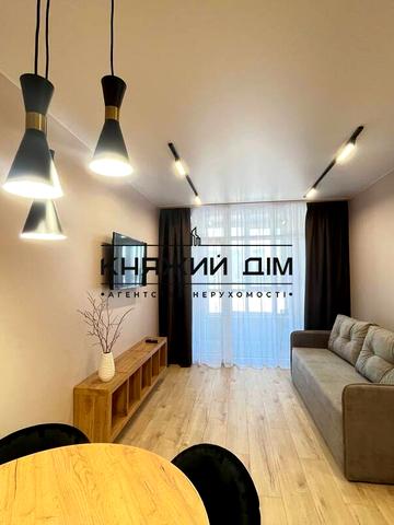 Дніпровська набережна вул., 17-К