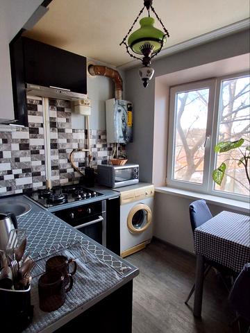 Ольгерда Бочковського вул., 36