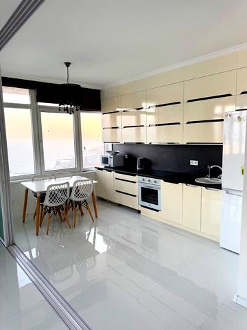 Валерія Самофалова вул. (Каманіна), 16-А/5