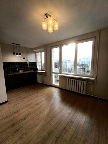 Празька вул., 19