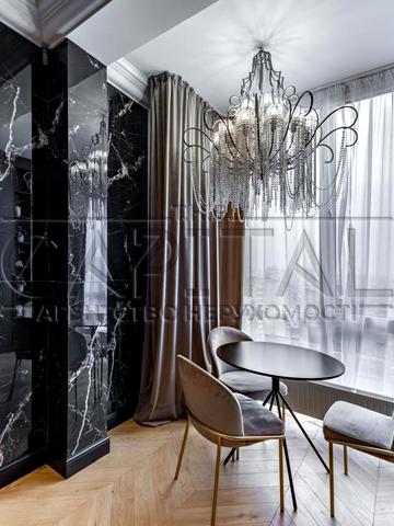 Бульварно-Кудрявська вул. (Воровського), 17