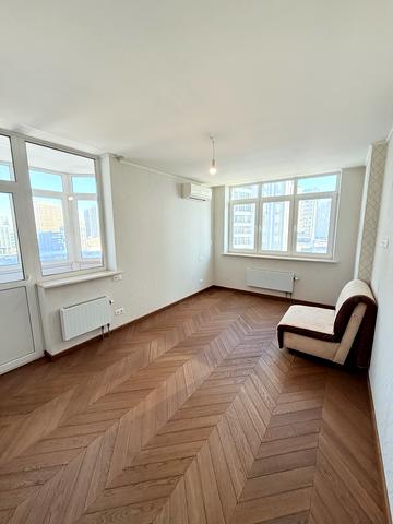 Миколи Бажана просп., 8-Б